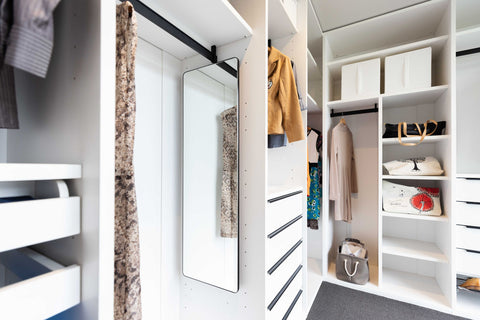 Pull Out Swivel Mirror